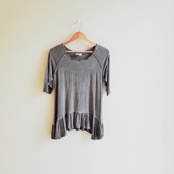 Dantelle Tops - DANTELLE Oil Dye Ruffle Hem Tunic, Women's Size S